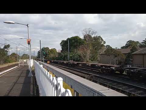 G534 passing Hurlstone Park