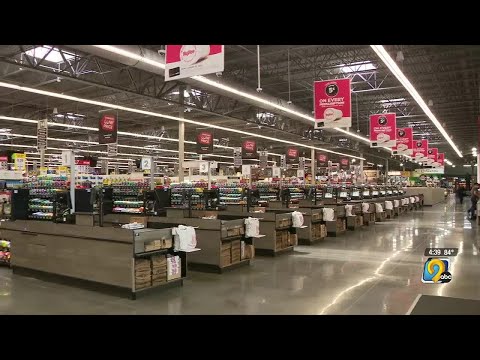 Hy Vee Store