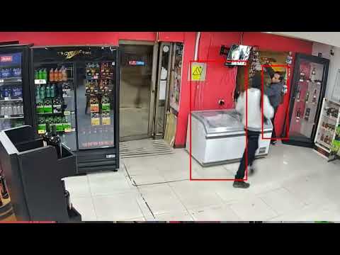 Menor robó dos botillerías en un par de horas en Linares | 24 Horas TVN - Red Maule