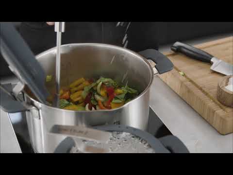 ZWILLING Thermo tea infuser 420 ml juodas video