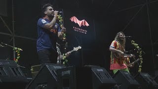 BOMBAI Y LA CANCIÓN DE LA AFICIÓN: GRAN ÉXITO EN EL ESTRENO ANTE SU PÚBLICO