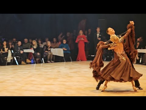 SLOW WALTZ - Glenn-Richard BOYCE & Cäroly JÄNES - Nuit de la danse 2024