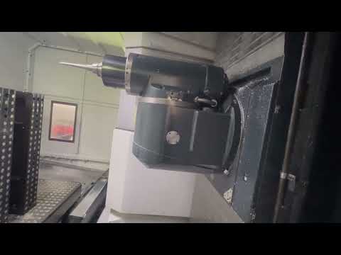 2015 MAKINO MCC2013-VG Horizontal Machining Centers | Tight Tolerance Machinery (4)