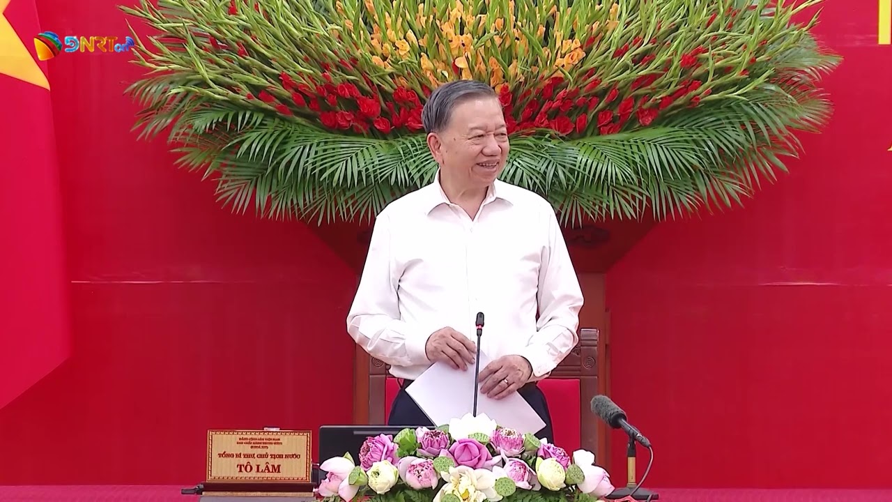 CHUYỂN ĐỔI SỐ - TỪ QUẢN LÝ ĐẾN PHỤC VỤ VÀ KIẾN TẠO