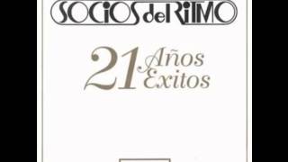 Como Agua y Aceite Lyrics English Translation