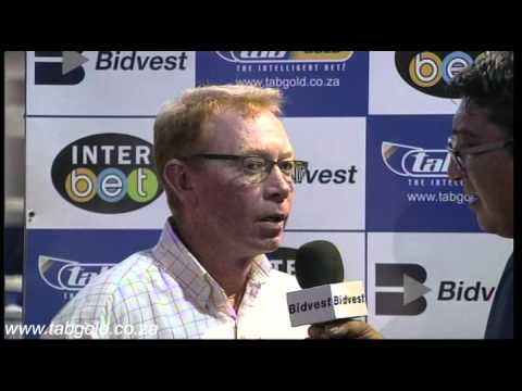 20151211 Greyville Race 5 won by KITTY'S DESTINY