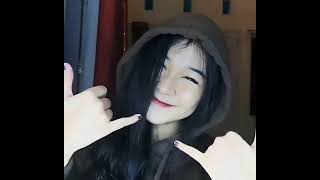 Download lagu Video Tiktok Cewe Cantik 30 detik mp3