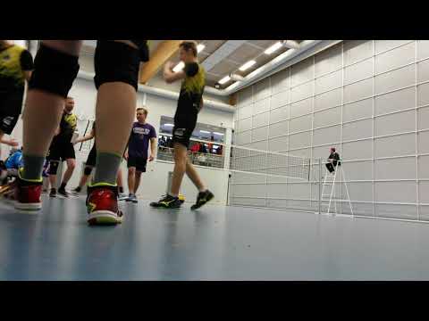 Bombbeballe vs KeuTo, erä 1. Miehet KS-lentopallo 2018-2019, 8.12.2018.