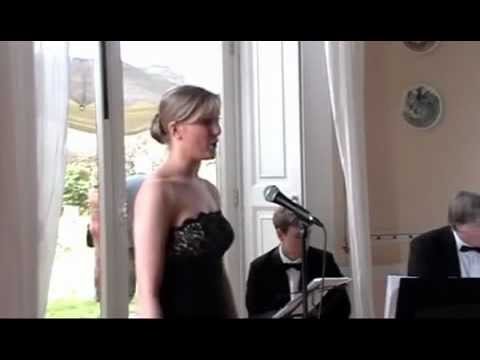 Wedding Singer Cheshire - Helen Blake - Once You Lose Your Heart