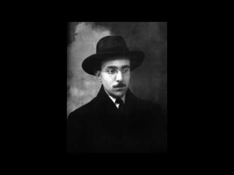 A Tale Told By An Idiot Podcast: Episode 1 – Fernando Pessoa