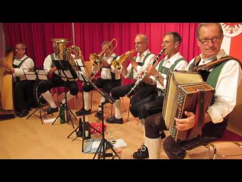 Obergrichtler Tanzlmusi mit Wiesich Mahda