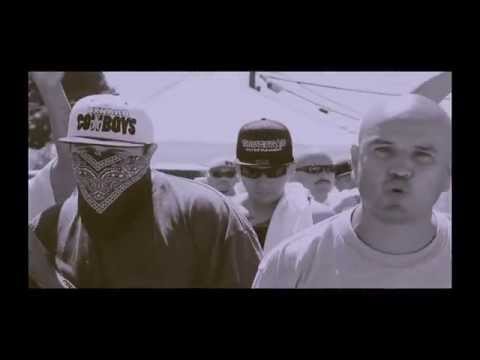 ENEMY AND GANGSTER POKES OF MOST WANTED FEAT.KAMOFLAWGE "ENEMIGO ANDA CERCA"