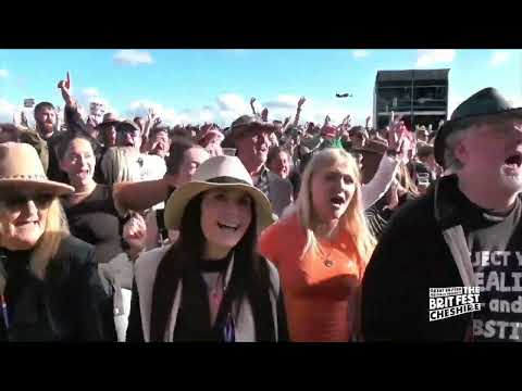 Toploader Dancing In the Moonlight Live 7th July 2024 - The Brit Fest Cheshire