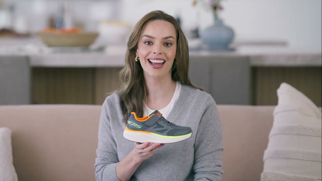 Skechers Kids - Find My Skechers commercial - YouTube