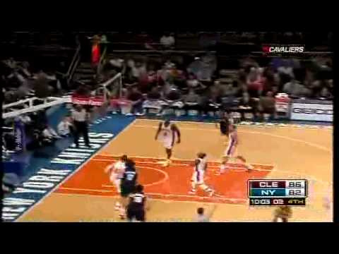 Lebron James triple double vs Knicks - High Quality