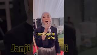 Download lagu Janji hanyo di muluik#fauzana #fauzanaofficial #laguminang #laguminangterbaru #shortvideo #fypシ゚ mp3