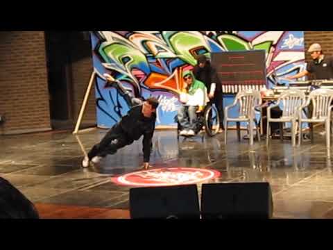 Bboy Dynamic 3x3 Championship 2009 Judges showcase - Bboy Ducky