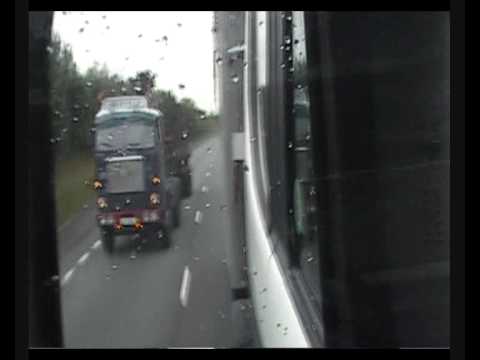 OVERTAKING A VOLVO F88