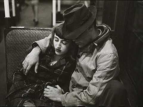 1929: Louis Armstrong & His Savoy Ballroom Five - I Can't Give You Anything But Love