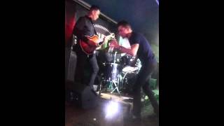 Part 2 Nada Mas Por Eso / Cuando La Miro- Luis Coronel