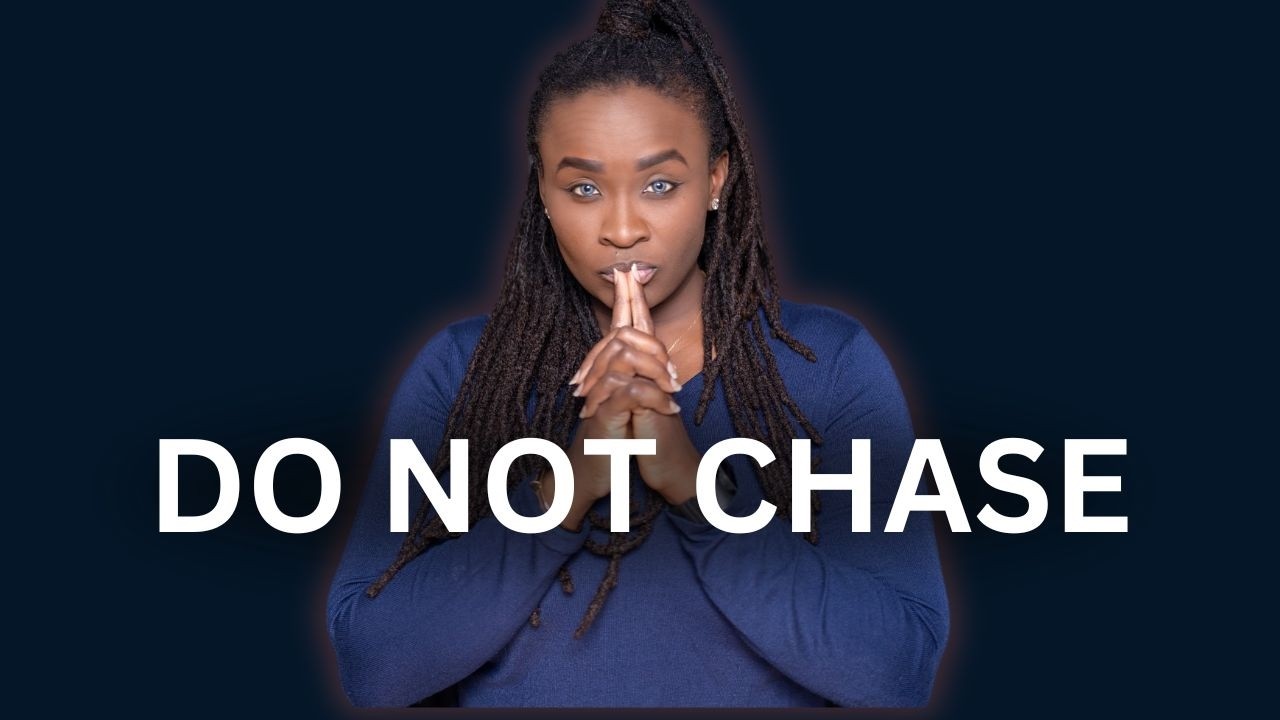 6 PSYCHOLOGICAL SIGNS SHE'S NOT SERIOUS ABOUT YOU