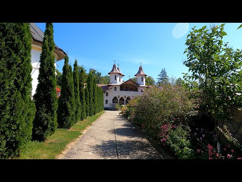 Drumul până la Mănăstirea Crasna