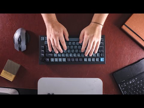 What's on my desk (2025)