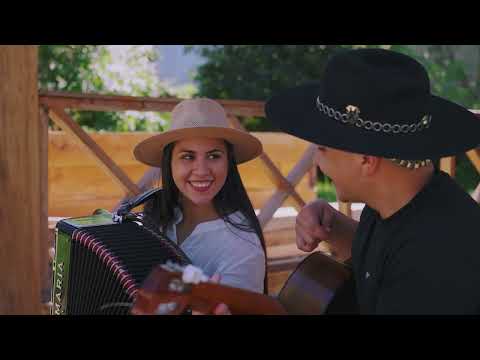 Un monton de estrellas - Vicky Sanchez x Hernán Arias (VIDEO CLIP OFICIAL)