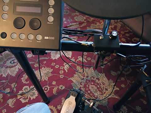 Electronic drums hi hat drop clutch and top cymbal adjuster. image 3