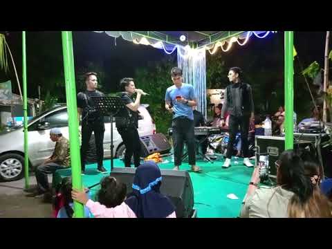 Luko badarah ulang cover versi wannabe feat Angga