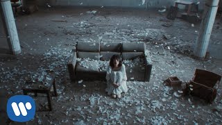 Em Đừng Khóc - Chillies (Official Music Video)