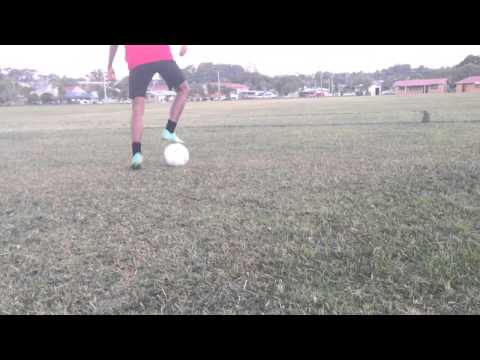 Some soccer skills of Thang Kin