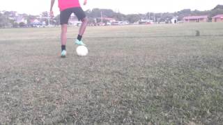 Some soccer skills of Thang Kin