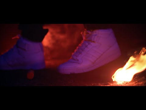 MAD JOZEF     ВЫСОКИЕ КЕДЫ