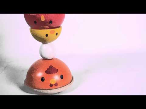 PlanToys Chicken Nesting