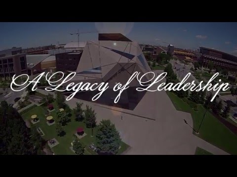 A Legacy of Leadership - McNamara Alumni Center