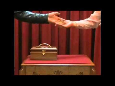 Magicians Changing Chest by Mikame - magictricks.co.uk