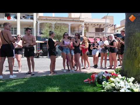 Bloemen bij plek van fatale mishandeling op Mallorca