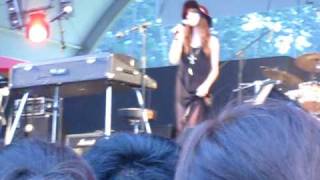Forgiveness - Diane Birch  (2010 Jisan valleyrockfestival)