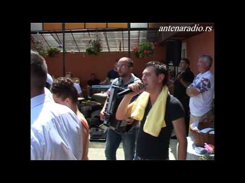 Orkestar INTERMEZZO,svadba u Rumuniji - Igranka kod domacina kuci na +40c EXTRA (Svadba,Danas majko)