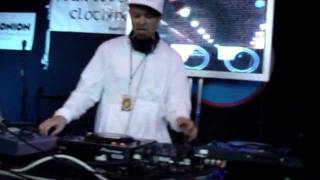 DJ Shadow - The Number Song, Organ Donor [live @ Amoeba, SF  09.21.06, at 1:43pm - 3/4]