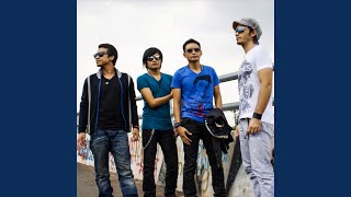 Download lagu Sang Prabu (Ost Raden Kian Santang) mp3 Download lagu Sang Prabu (Ost Raden Kian Santang) mp3