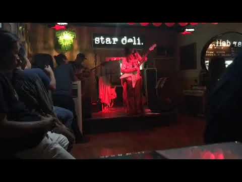 Rama Satria saluting his heroes in "one go" - B.B. King Stevie Ray Vaughan Jimi Hendrix Albert King