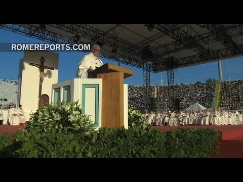 La Iglesia debe estar cerca de la vida de las personas