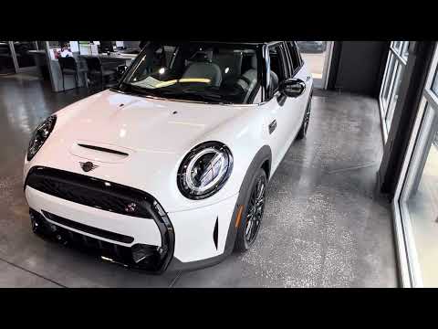 2024 Nanuq White MINI Cooper S 4 Door Hardtop with Iconic Trim
