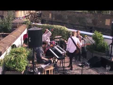 Rooftop Sessions: Kieran Leonard & The Horses - Well Well Well