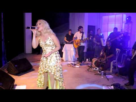 Giselle Tavera    Mala Praxis EN VIVO