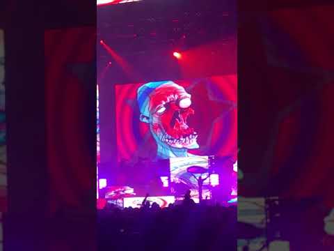 Rob Zombie - Ramones/Alice Cooper Covers Twins Of Evil 2018