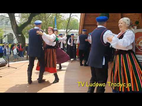 ZESPÓŁ LUDOWY "WIERNA RZEKA" w Parku Zdrojowym w Busku 20 05 2023