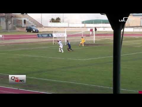 Calcio, Serie D. Civitanovese L'Aquila 0-0